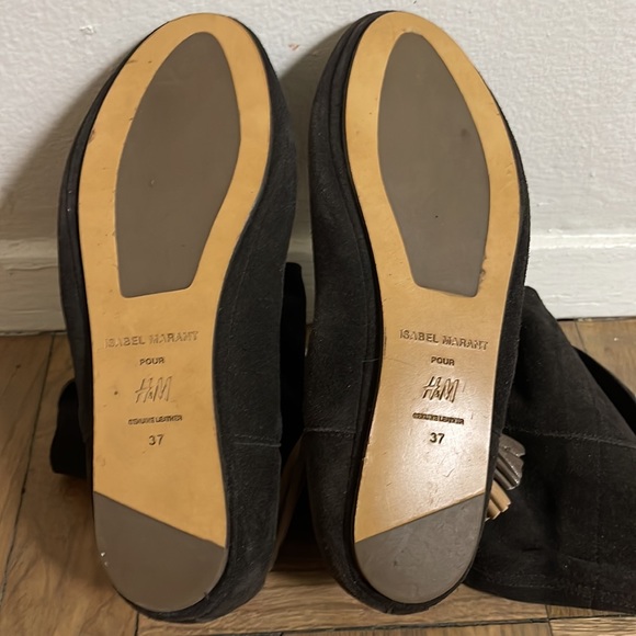 Isabel Marant Pour H&M
Ankle boots suede grey/black chain detail size 37 - Picture 11 of 11